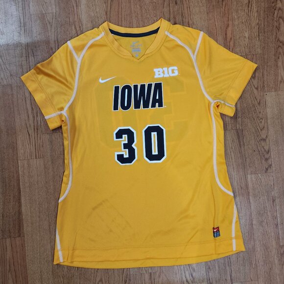 Iowa Hawkeyes Game Worn Soccer Jersey Big 10 Women #30 Sz. L - Picture 1 of 3